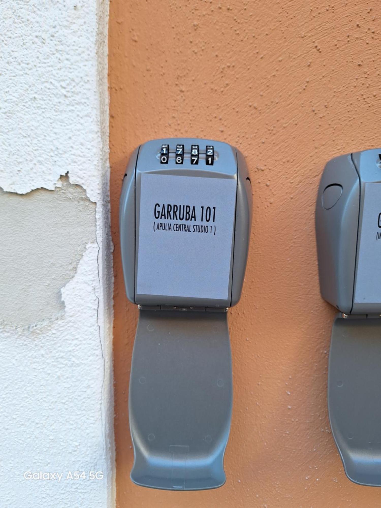 Hotel Garruba 101 Bari Zewnętrze zdjęcie